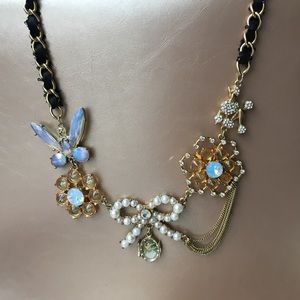 ⚜️Betsy Johnson⚜️ necklace